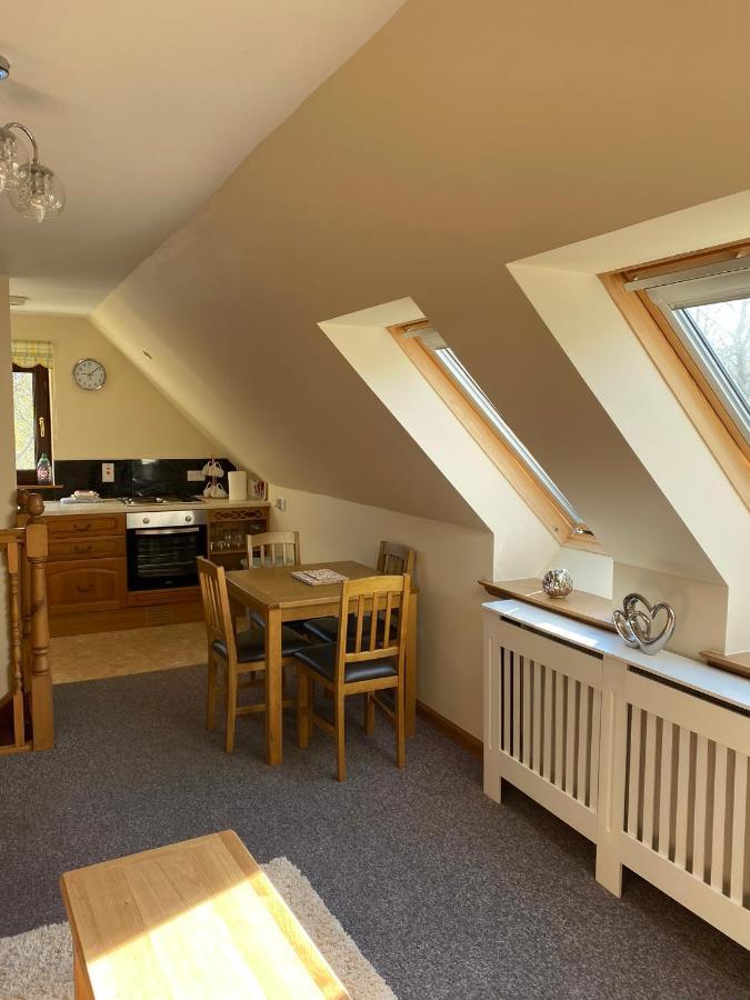 Eishkin Flat, Apartment Форт Уилям Екстериор снимка